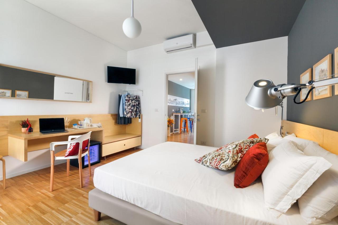 Vivaldo Suite Piazza Dei Martiri - Guest House Неаполь Екстер'єр фото