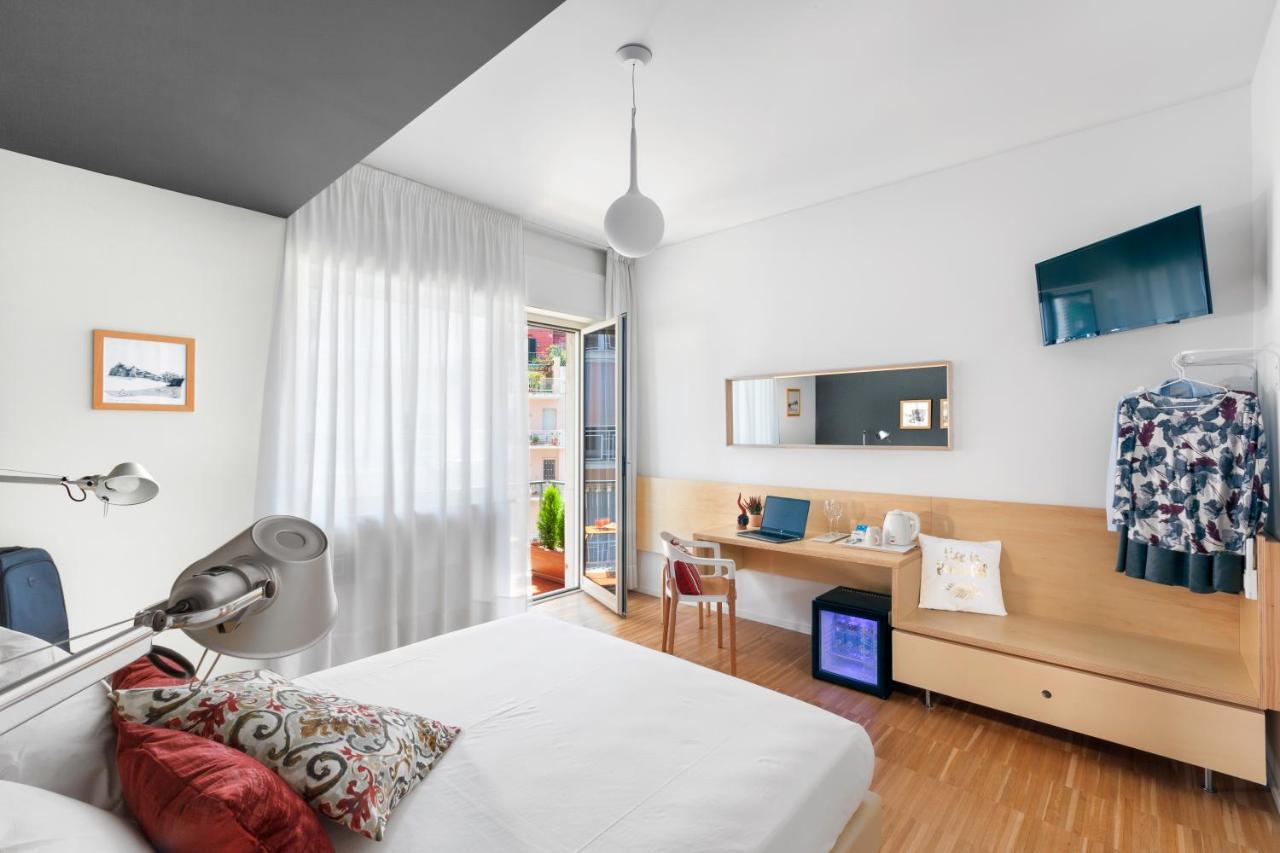 Vivaldo Suite Piazza Dei Martiri - Guest House Неаполь Екстер'єр фото