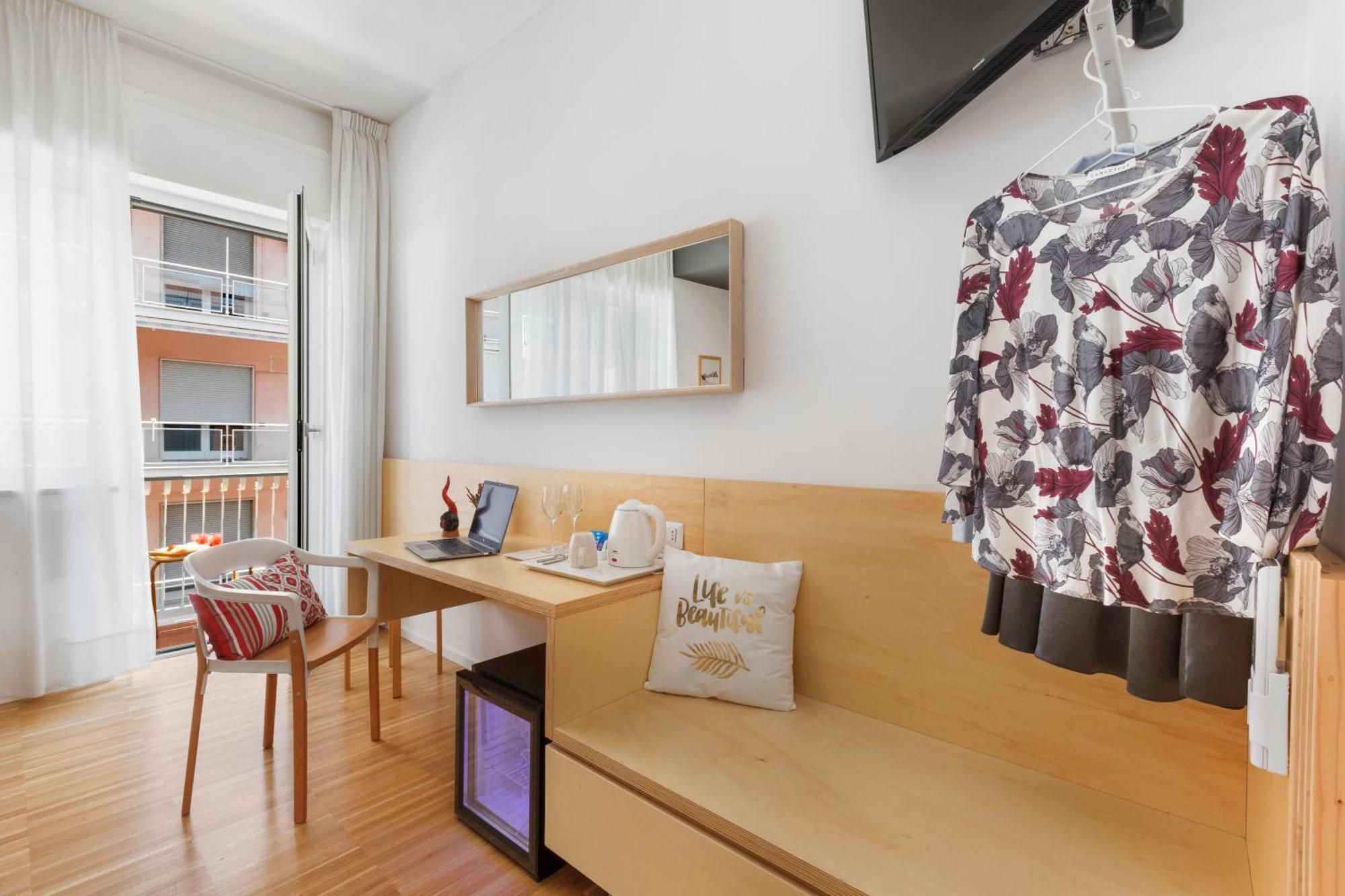 Vivaldo Suite Piazza Dei Martiri - Guest House Неаполь Екстер'єр фото