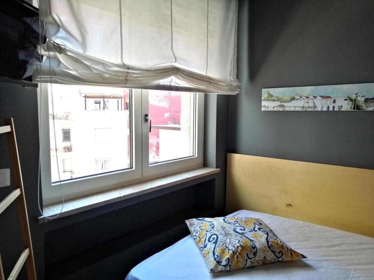 Vivaldo Suite Piazza Dei Martiri - Guest House Неаполь Екстер'єр фото